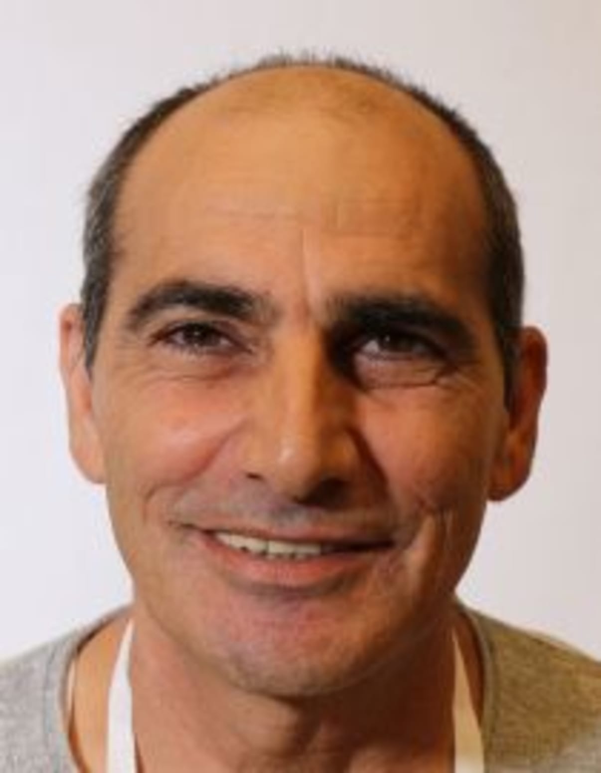 תמונת פורטרט של בעל המקצוע תמונת פורטרט של בעל המקצוע