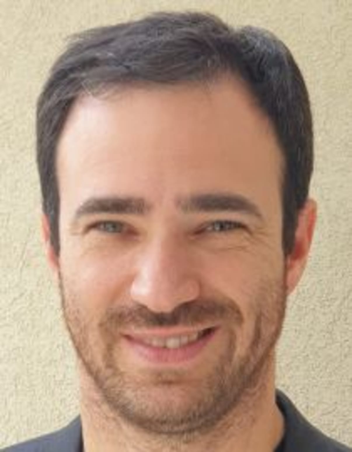 תמונת פורטרט של בעל המקצוע תמונת פורטרט של בעל המקצוע