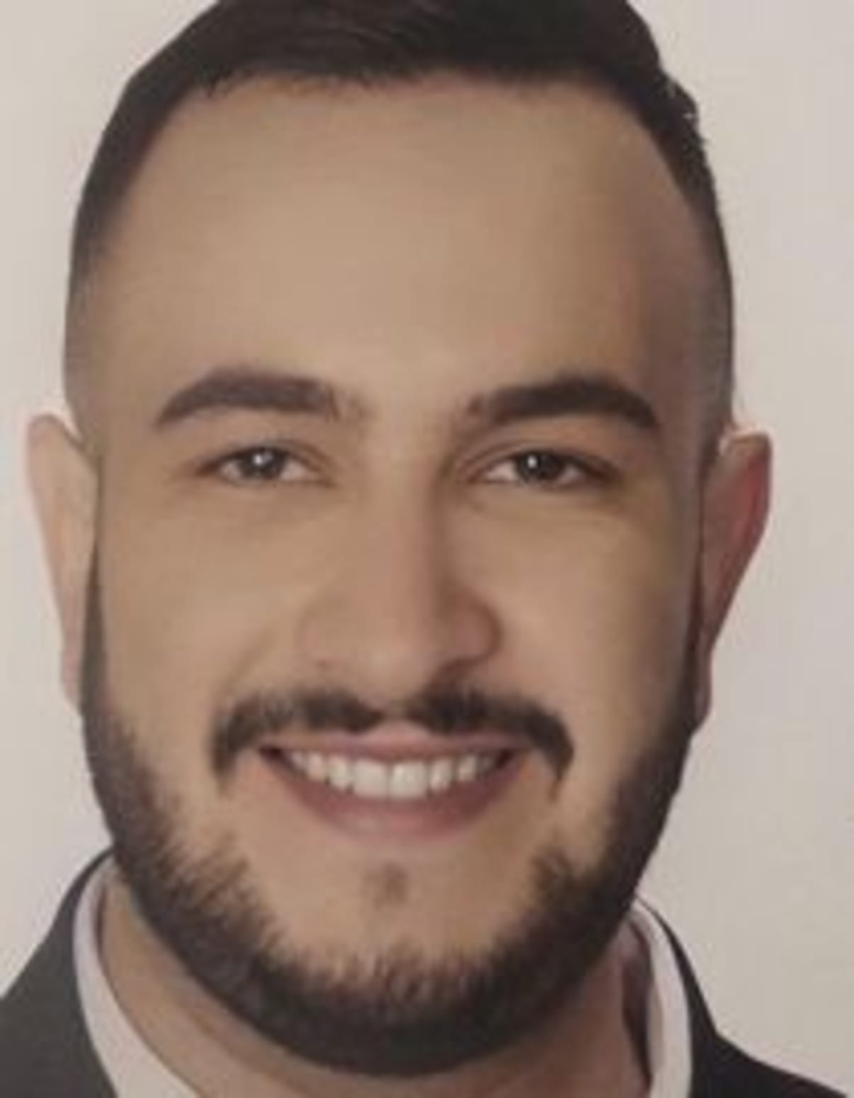 תמונת פורטרט של בעל המקצוע תמונת פורטרט של בעל המקצוע