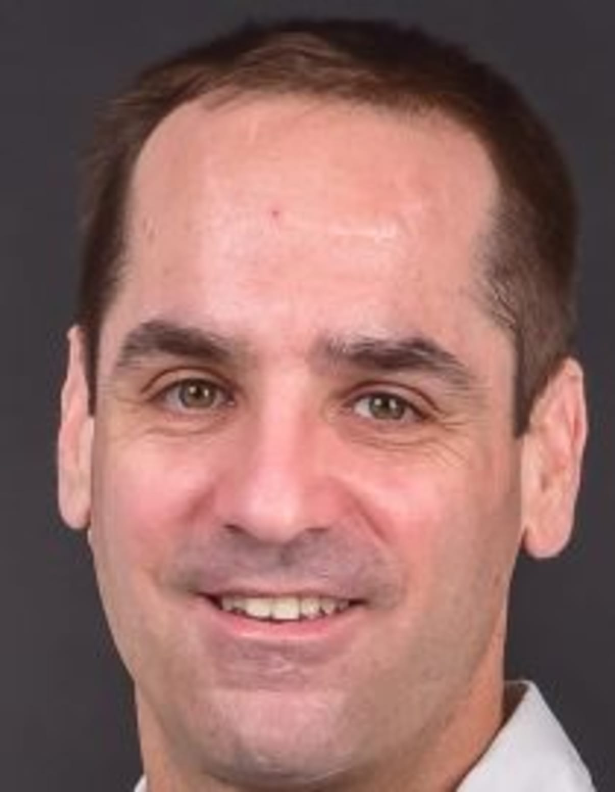 תמונת פורטרט של בעל המקצוע תמונת פורטרט של בעל המקצוע