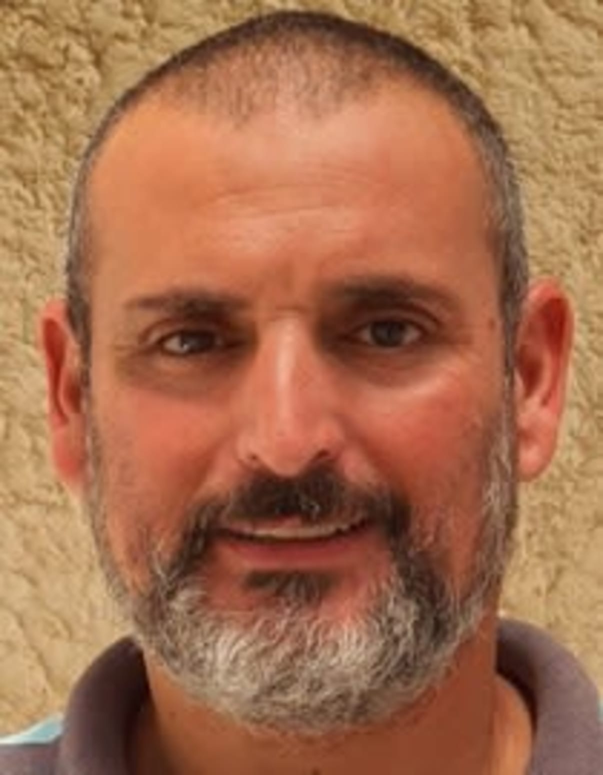 תמונת פורטרט של בעל המקצוע תמונת פורטרט של בעל המקצוע