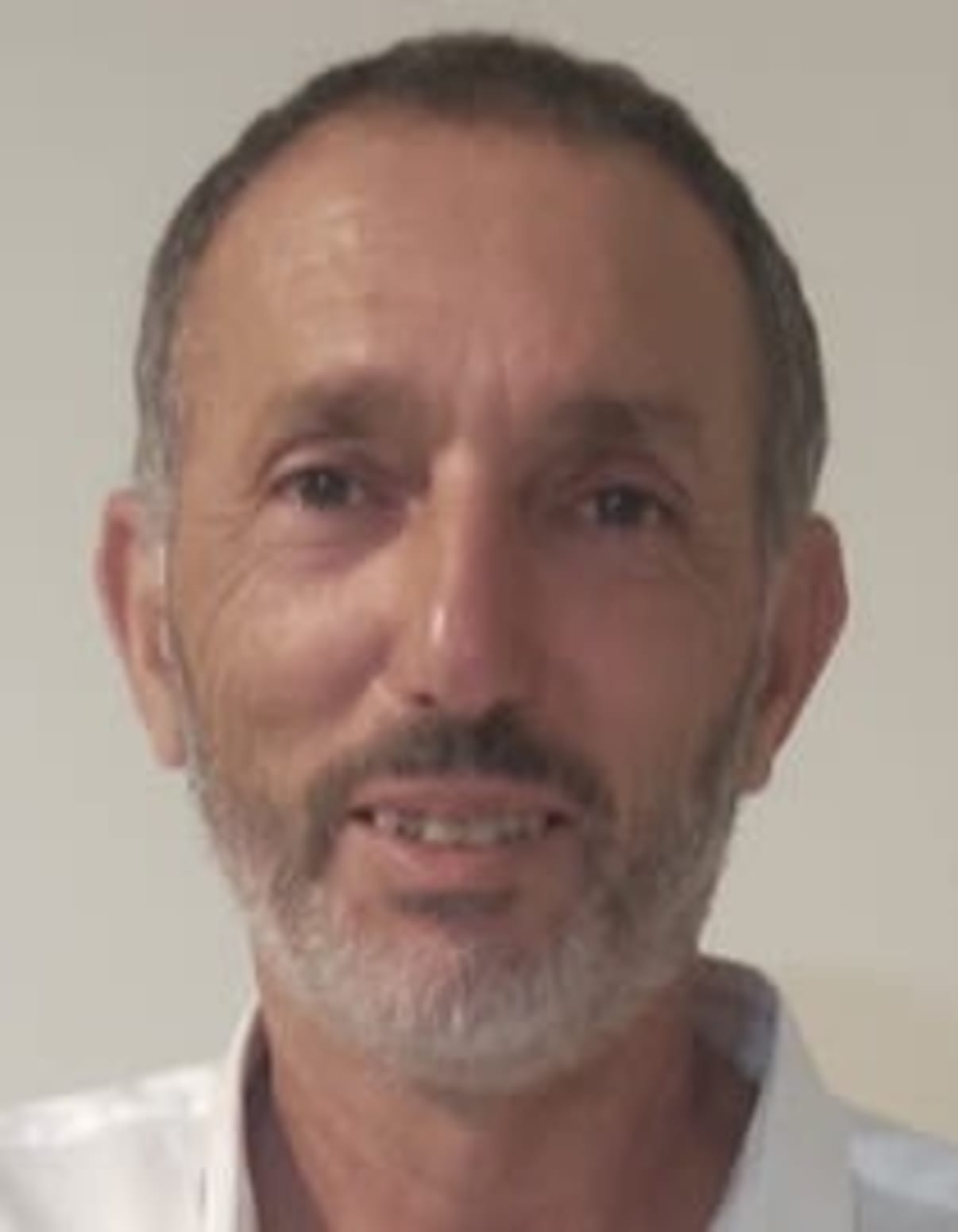 תמונת פורטרט של בעל המקצוע תמונת פורטרט של בעל המקצוע