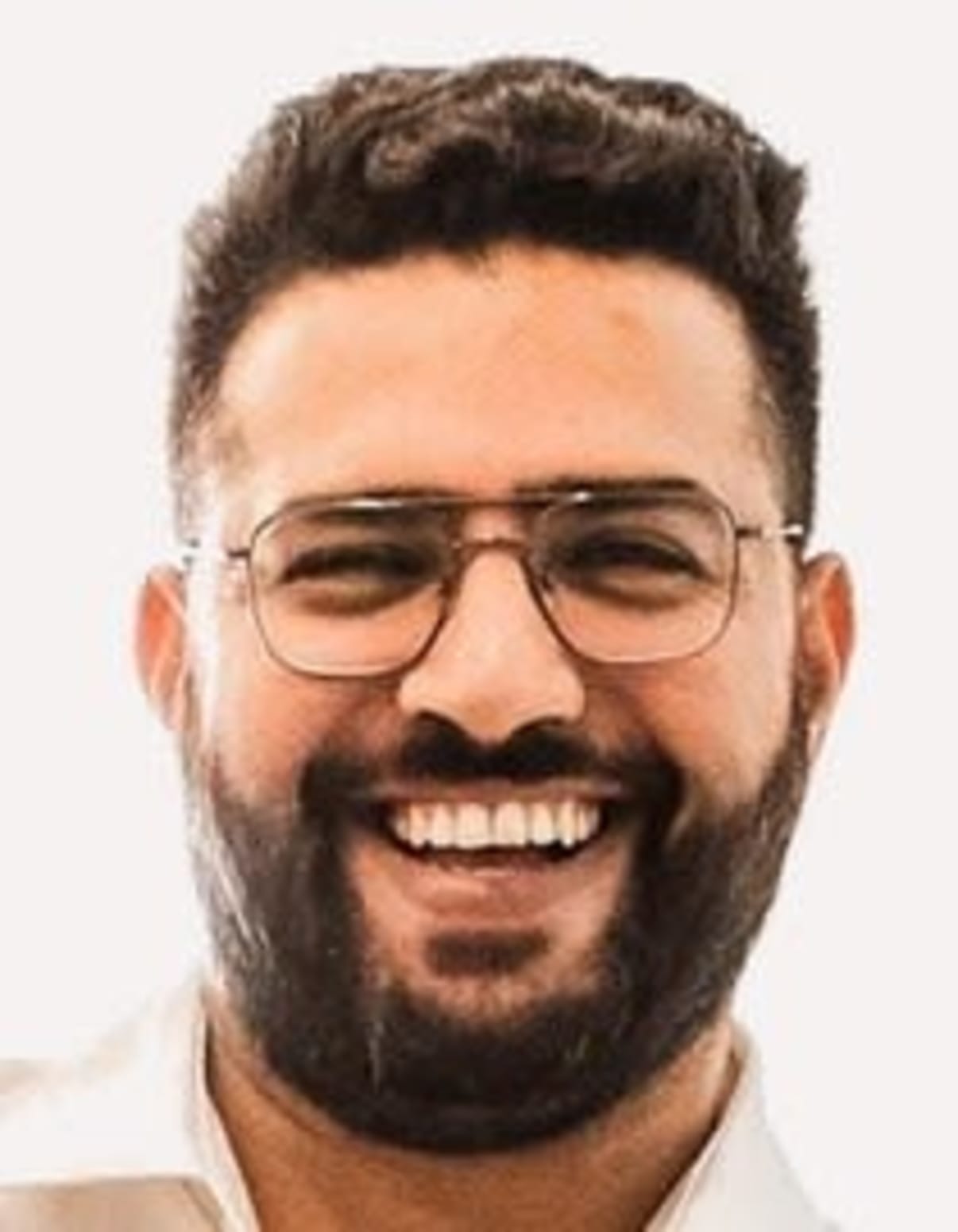 תמונת פורטרט של בעל המקצוע תמונת פורטרט של בעל המקצוע