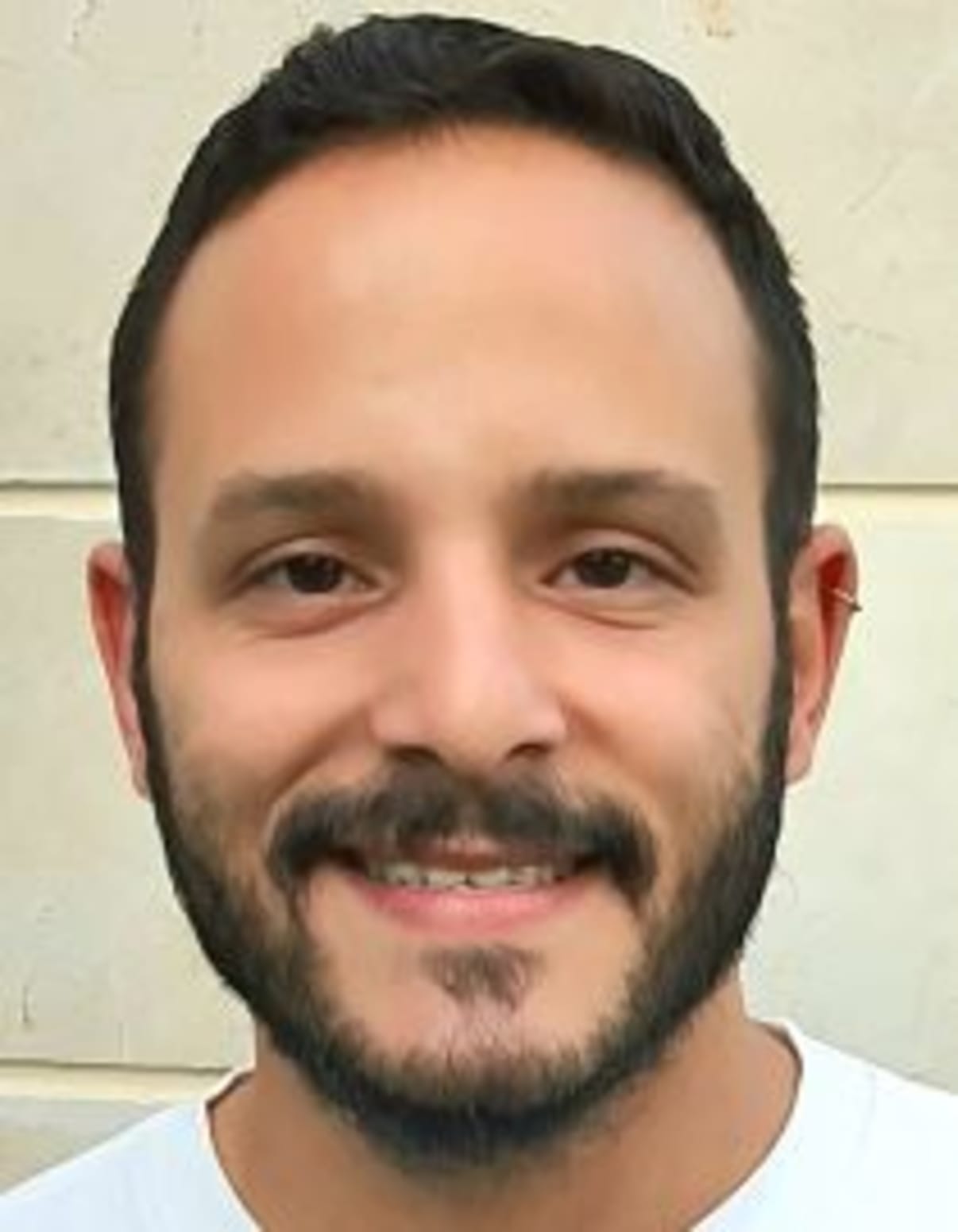תמונת פורטרט של בעל המקצוע תמונת פורטרט של בעל המקצוע