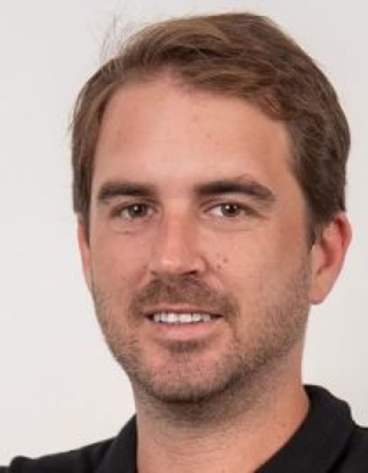 תמונת פורטרט של בעל המקצוע