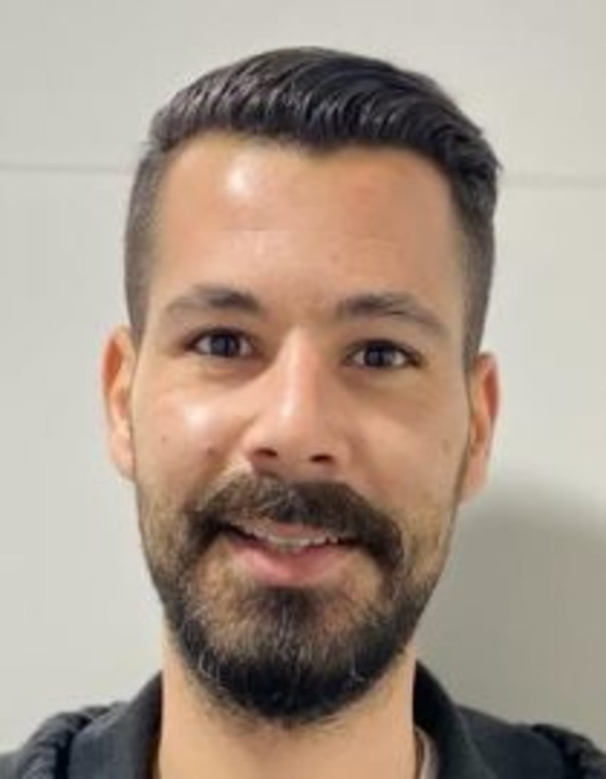 תמונת פורטרט של בעל המקצוע תמונת פורטרט של בעל המקצוע