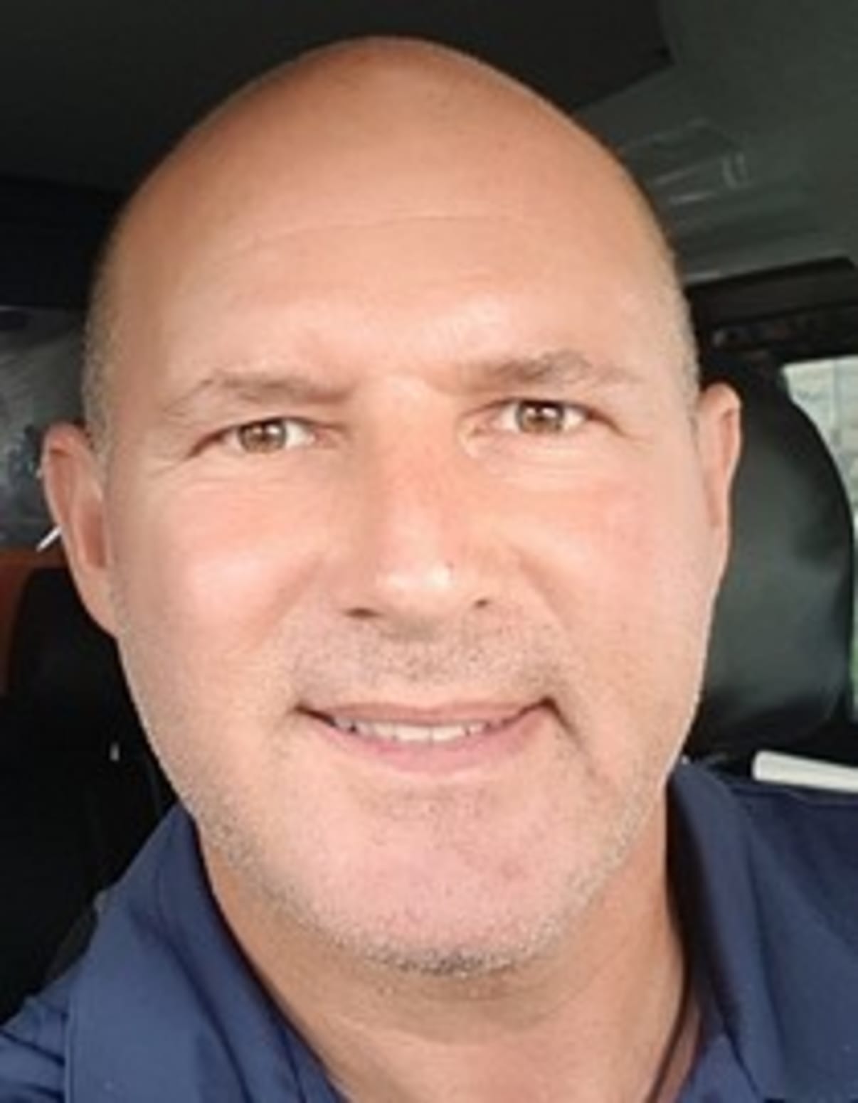 תמונת פורטרט של בעל המקצוע תמונת פורטרט של בעל המקצוע