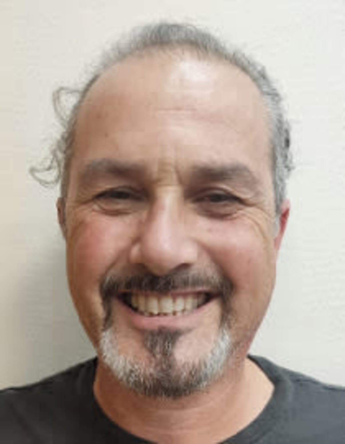תמונת פורטרט של בעל המקצוע תמונת פורטרט של בעל המקצוע