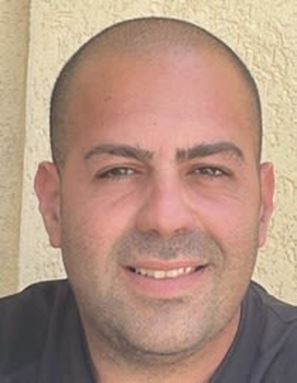 תמונת פורטרט של בעל המקצוע תמונת פורטרט של בעל המקצוע