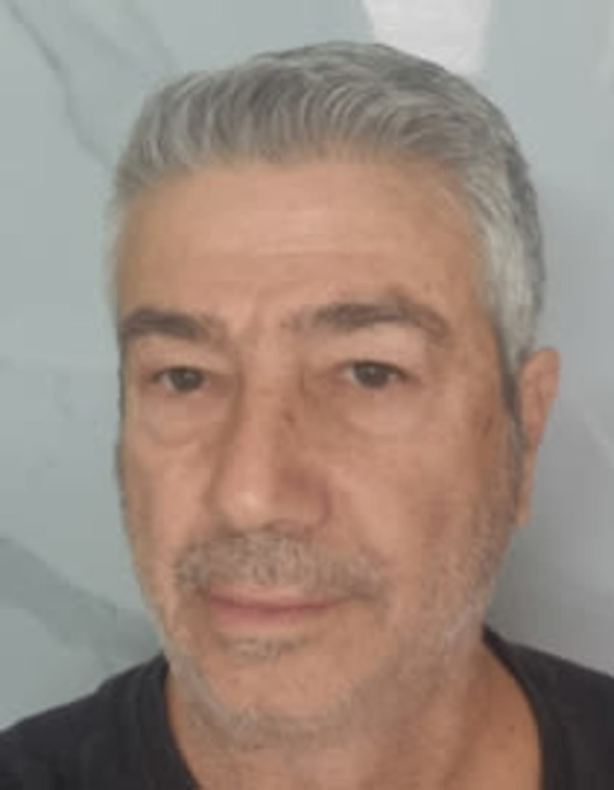 תמונת פורטרט של בעל המקצוע