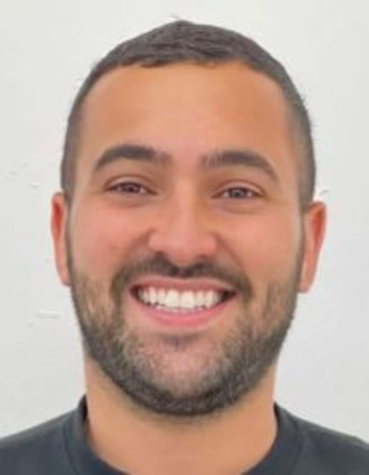 תמונת פורטרט של בעל המקצוע תמונת פורטרט של בעל המקצוע