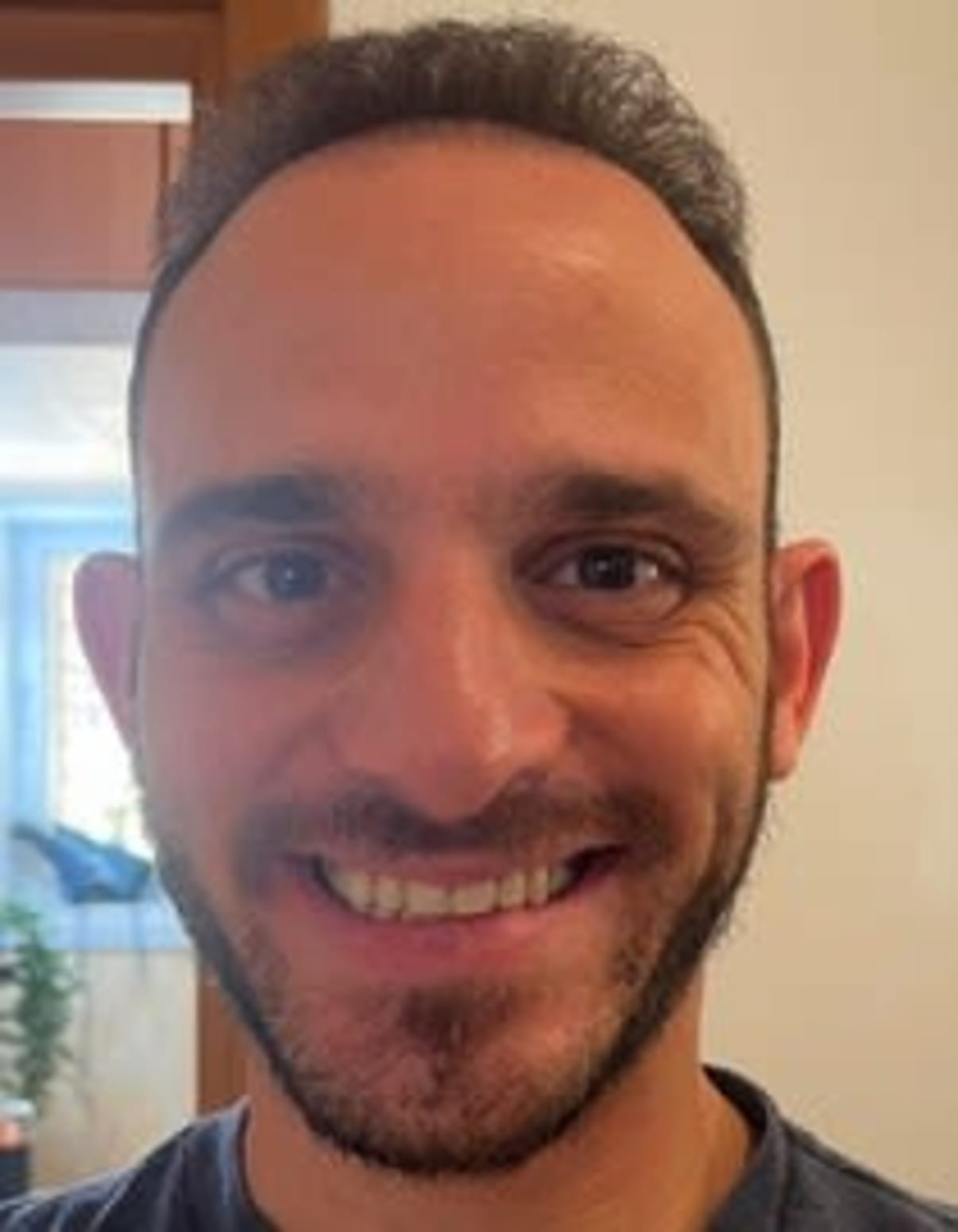 תמונת פורטרט של בעל המקצוע תמונת פורטרט של בעל המקצוע