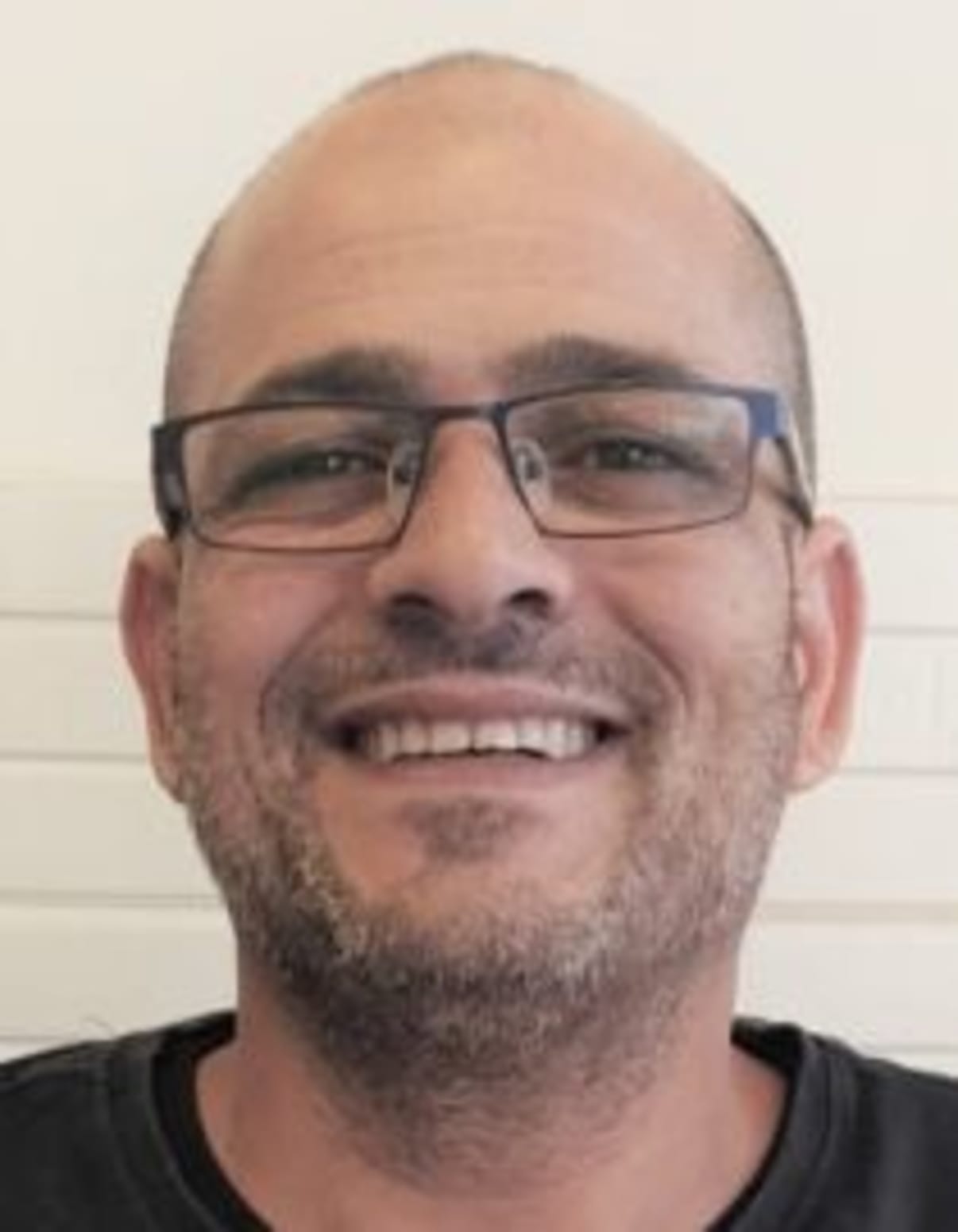 תמונת פורטרט של בעל המקצוע תמונת פורטרט של בעל המקצוע