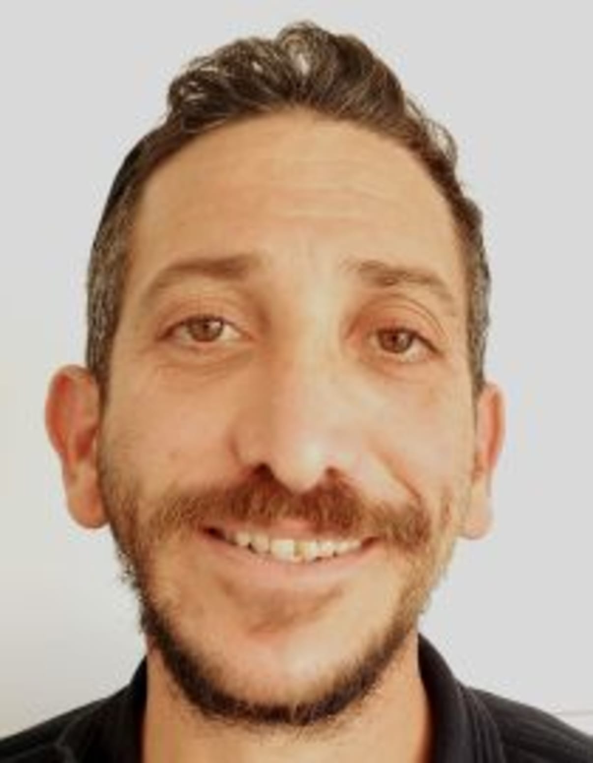תמונת פורטרט של בעל המקצוע תמונת פורטרט של בעל המקצוע