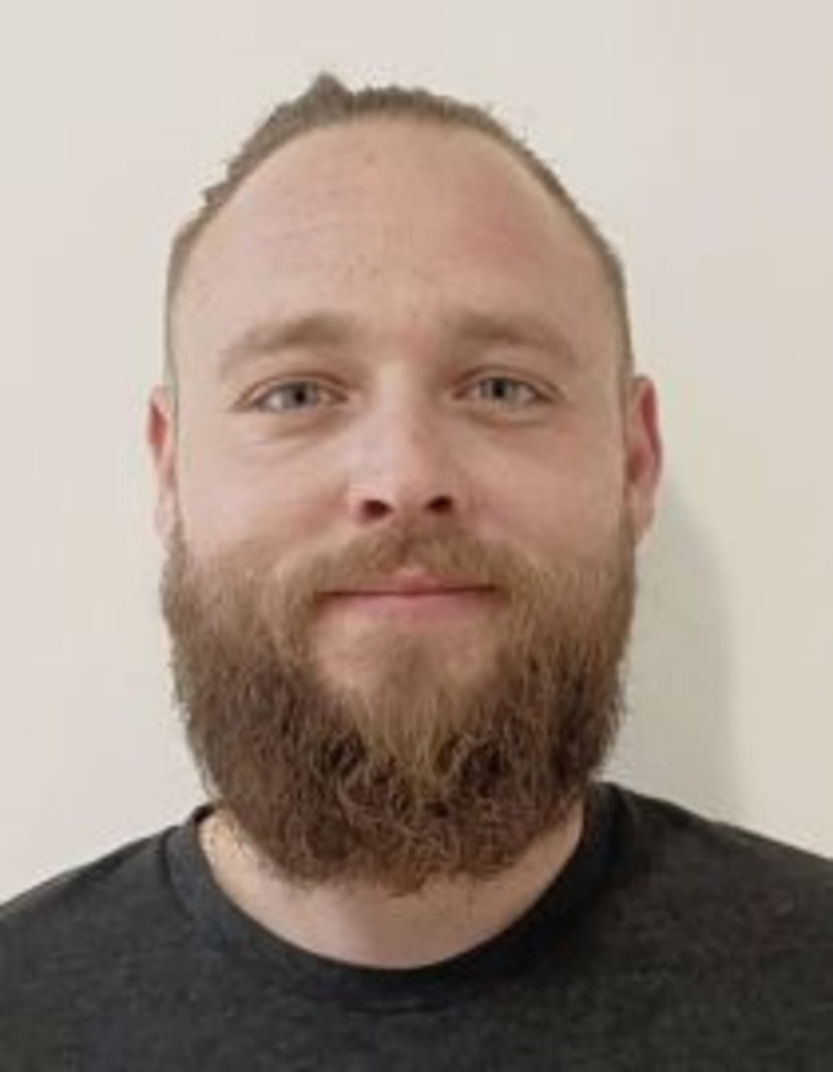 תמונת פורטרט של בעל המקצוע תמונת פורטרט של בעל המקצוע