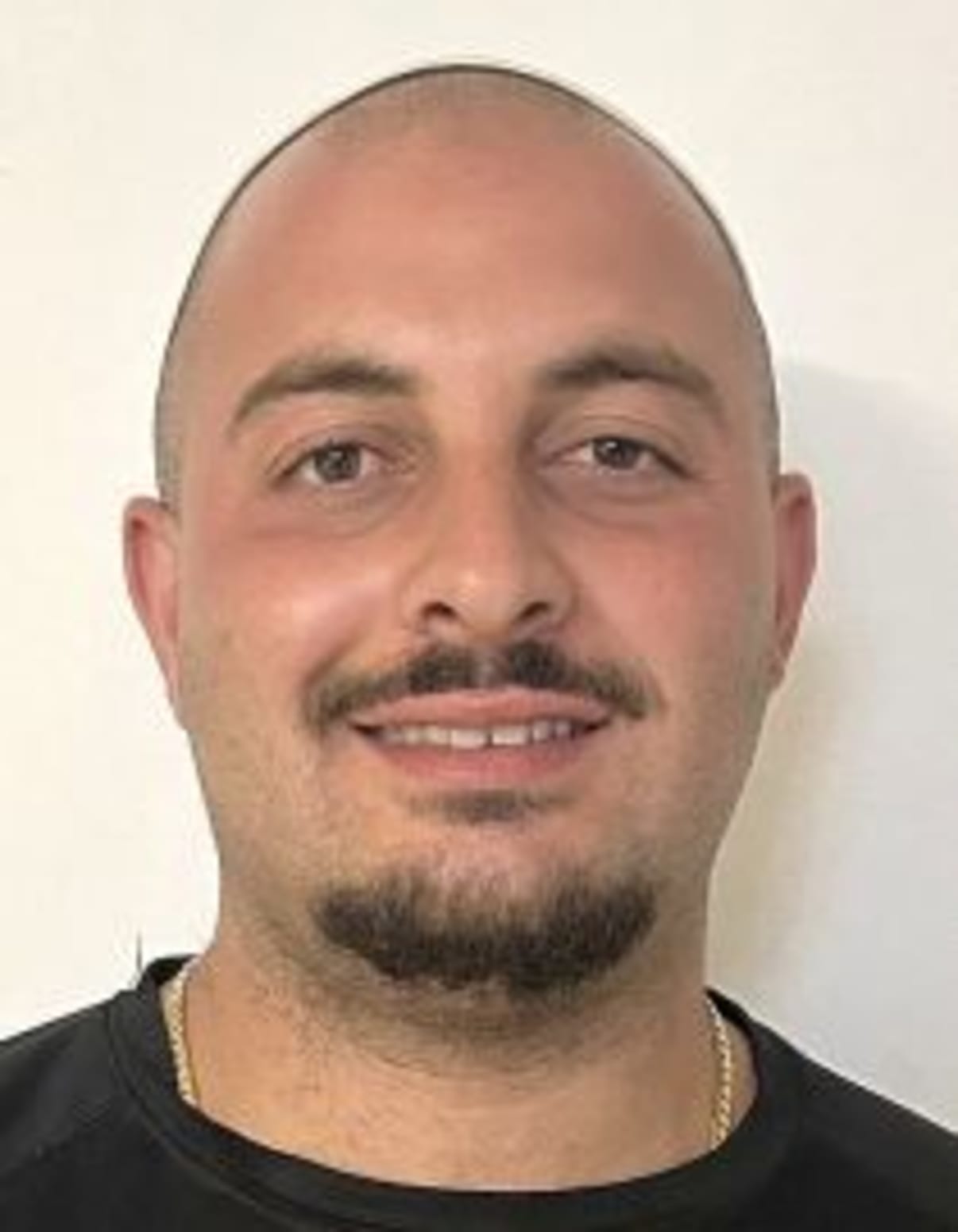 תמונת פורטרט של בעל המקצוע תמונת פורטרט של בעל המקצוע