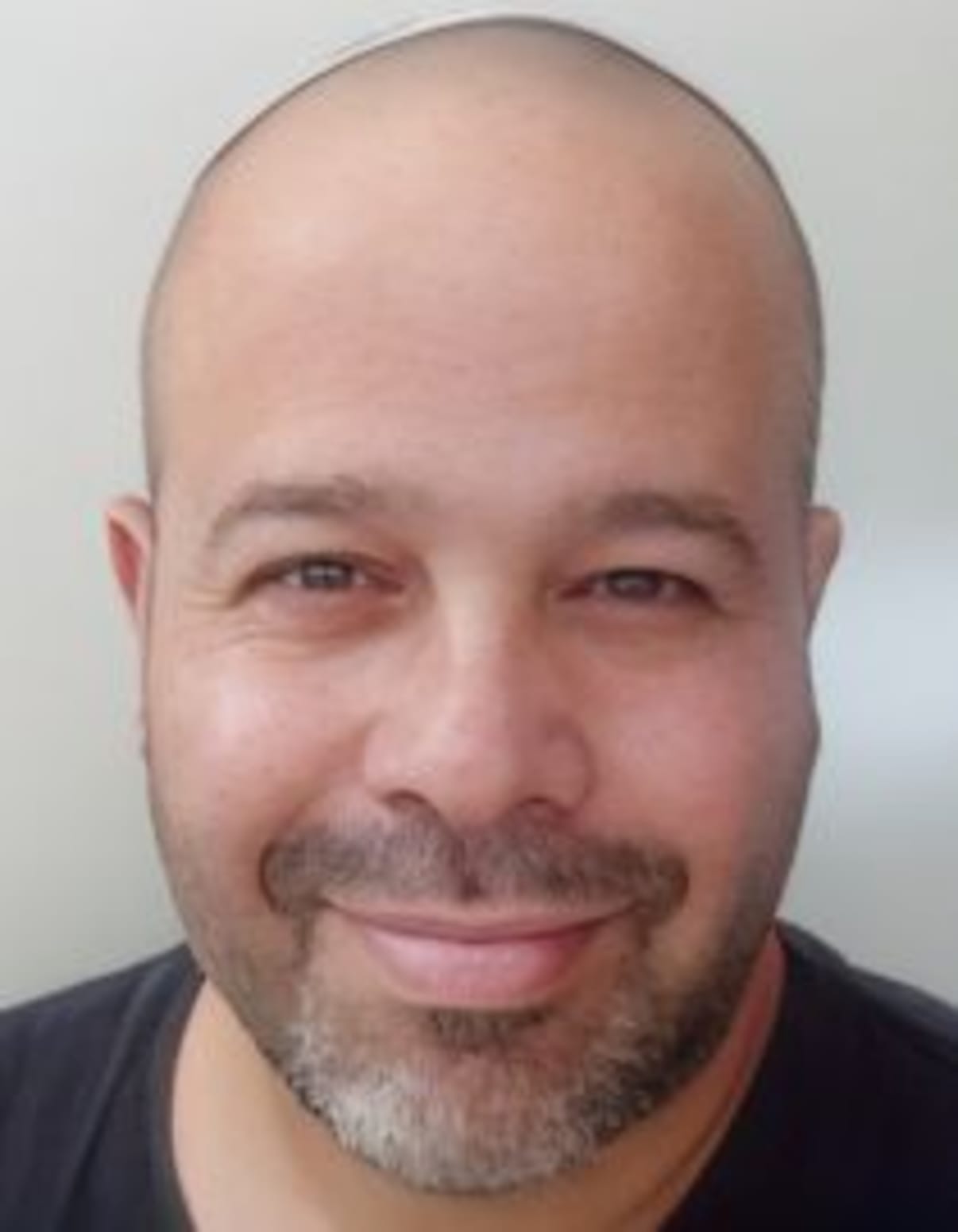 תמונת פורטרט של בעל המקצוע תמונת פורטרט של בעל המקצוע