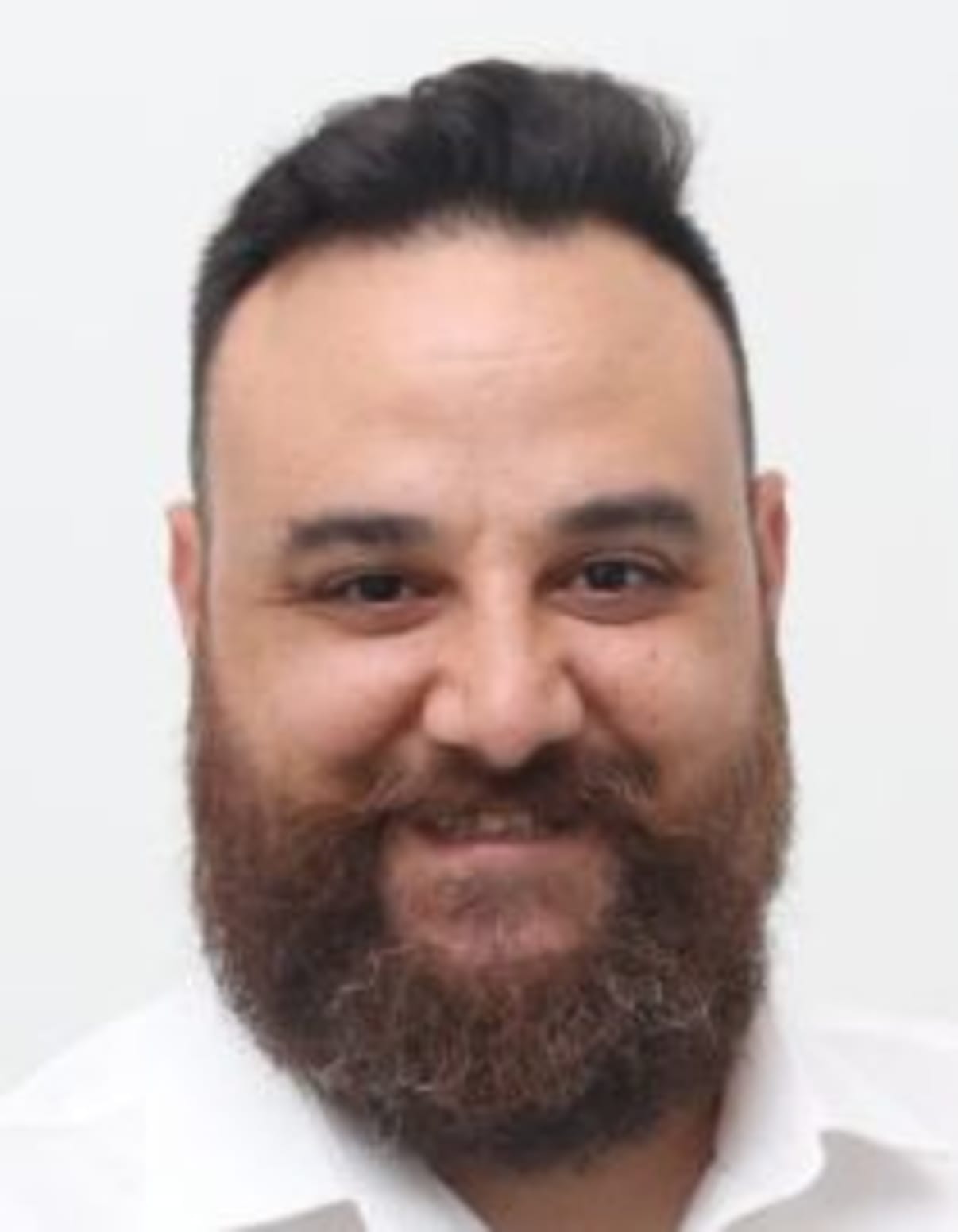 תמונת פורטרט של בעל המקצוע