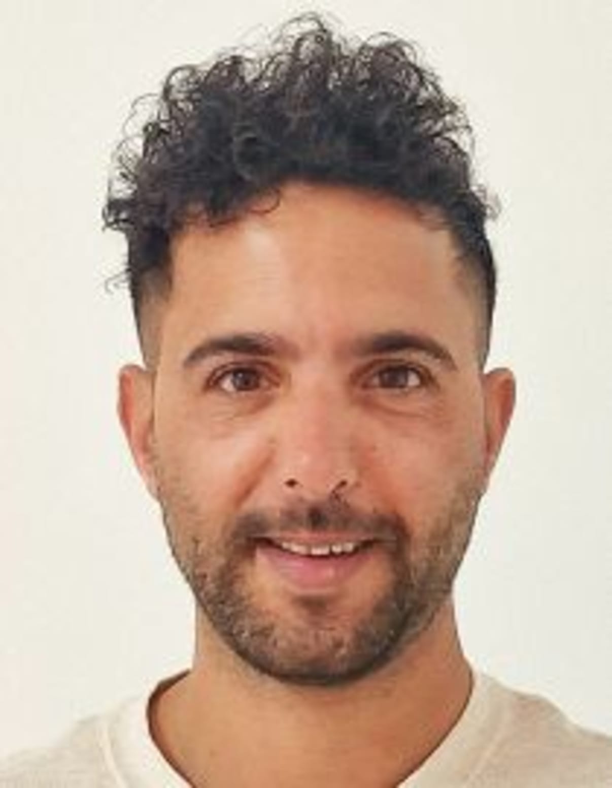 תמונת פורטרט של בעל המקצוע תמונת פורטרט של בעל המקצוע