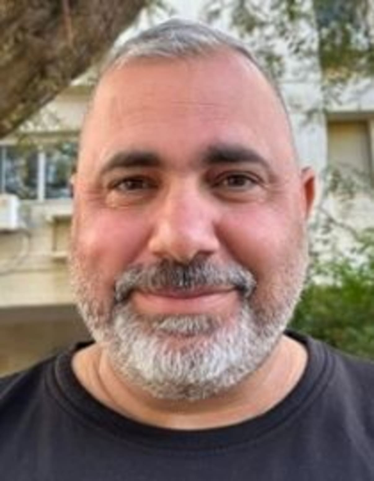 תמונת פורטרט של בעל המקצוע תמונת פורטרט של בעל המקצוע