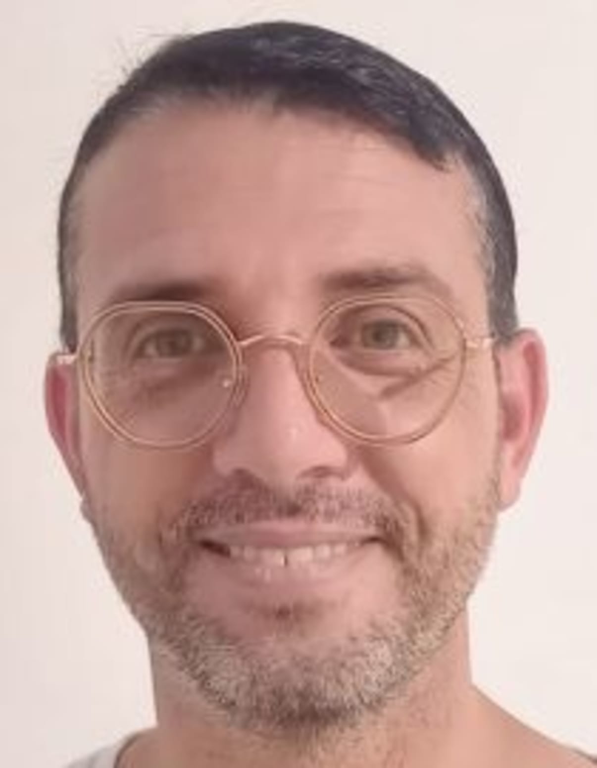 תמונת פורטרט של בעל המקצוע תמונת פורטרט של בעל המקצוע