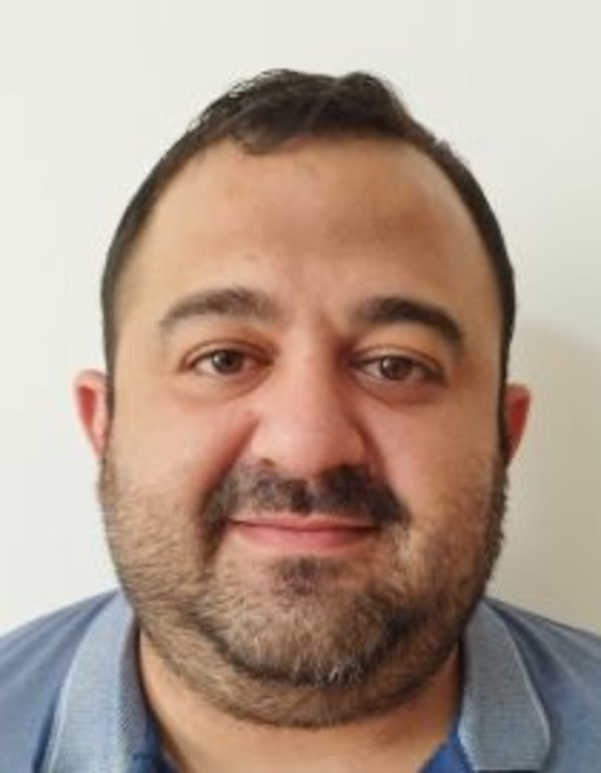 תמונת פורטרט של בעל המקצוע תמונת פורטרט של בעל המקצוע