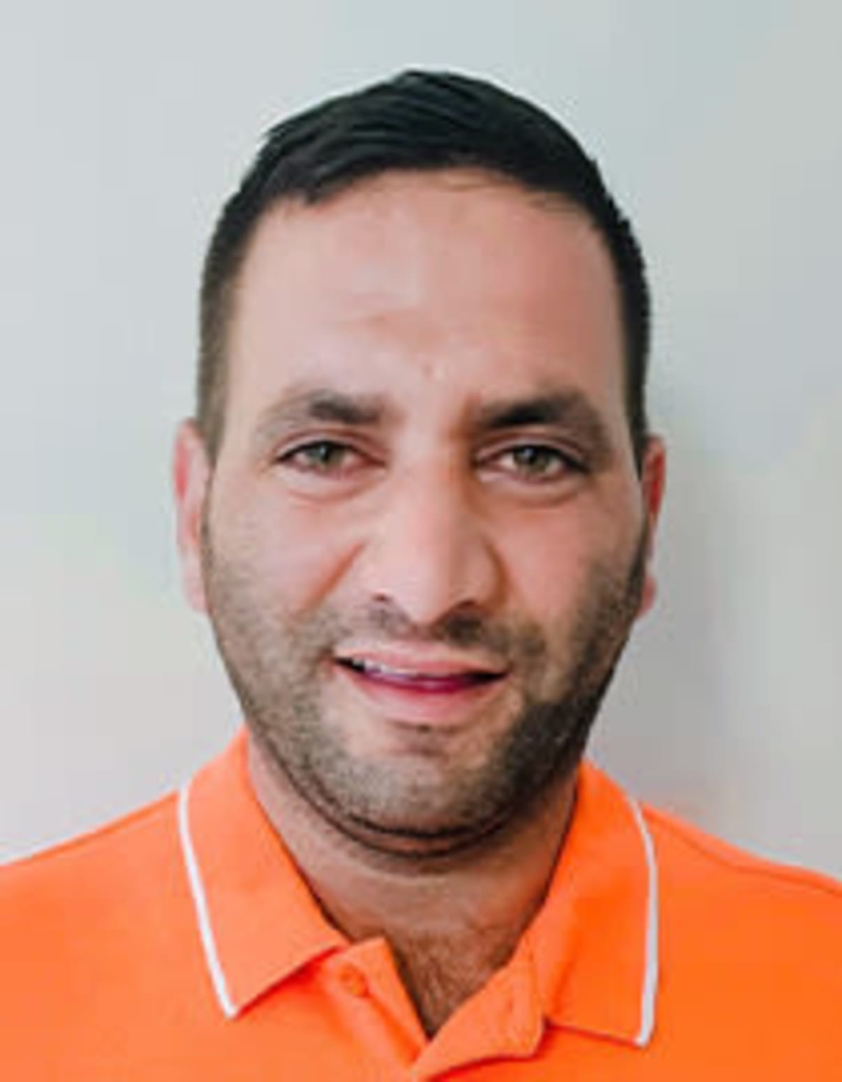 תמונת פורטרט של בעל המקצוע תמונת פורטרט של בעל המקצוע