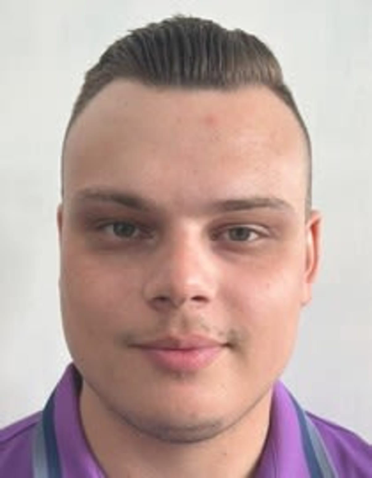 תמונת פורטרט של בעל המקצוע