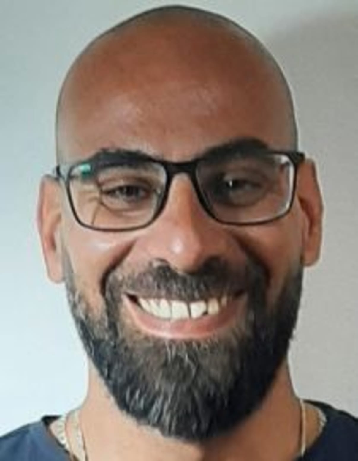 תמונת פורטרט של בעל המקצוע תמונת פורטרט של בעל המקצוע