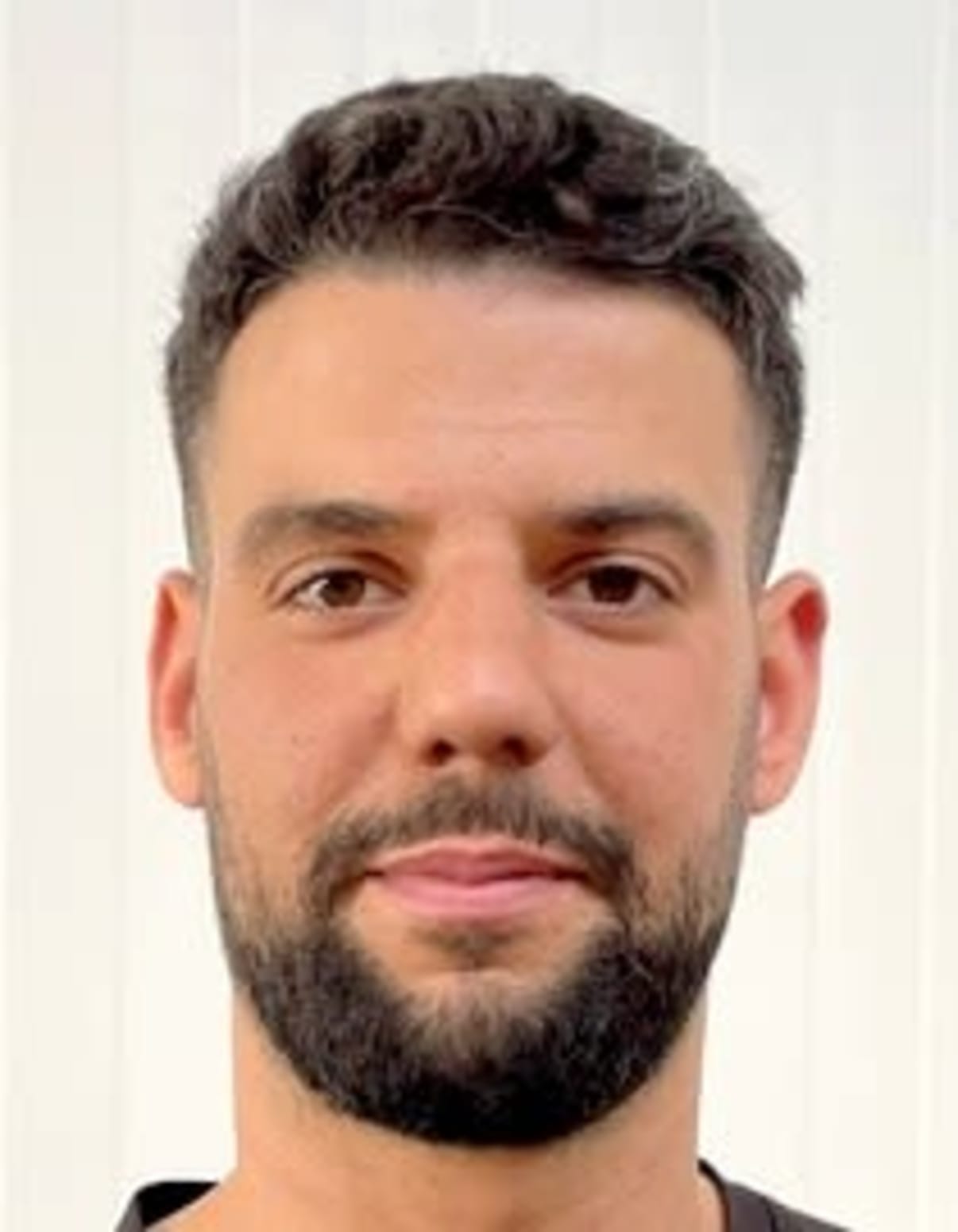 תמונת פורטרט של בעל המקצוע תמונת פורטרט של בעל המקצוע