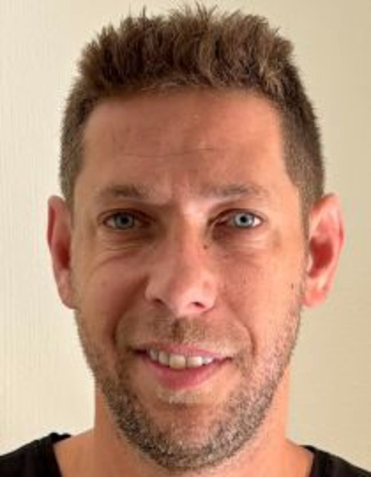 תמונת פורטרט של בעל המקצוע תמונת פורטרט של בעל המקצוע