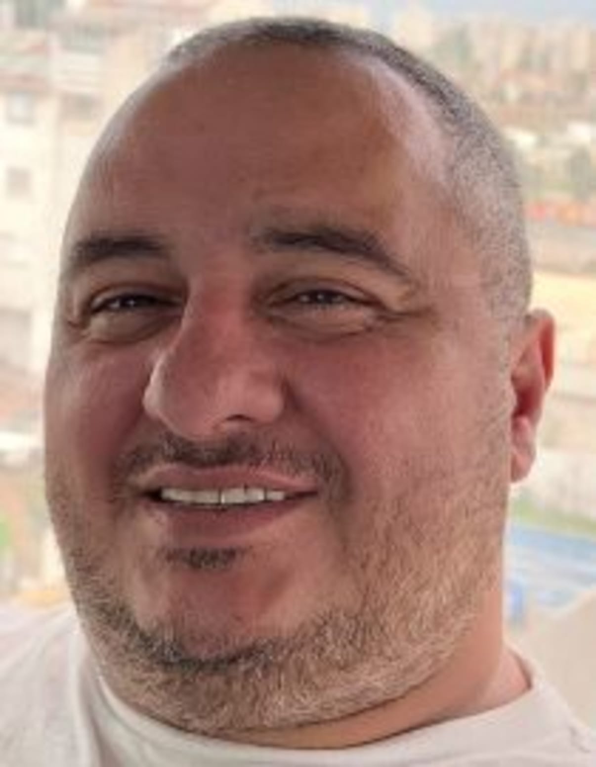 תמונת פורטרט של בעל המקצוע תמונת פורטרט של בעל המקצוע