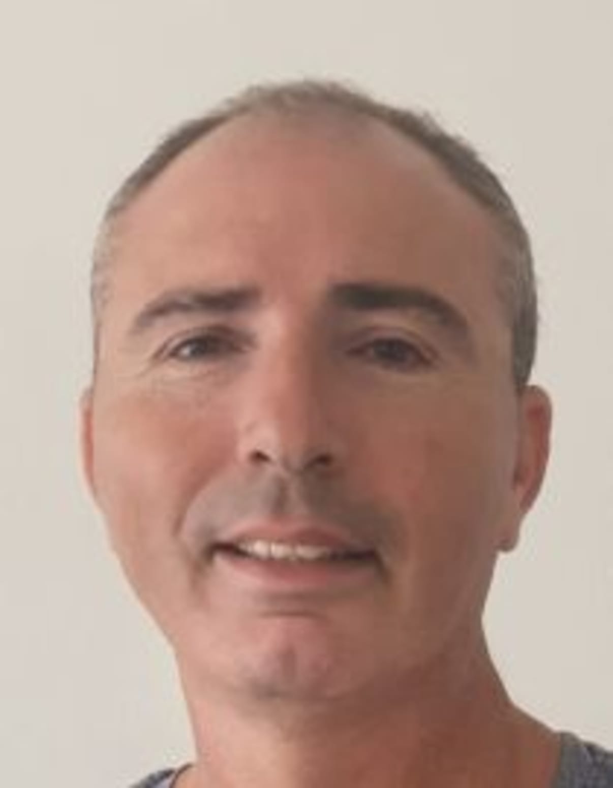 תמונת פורטרט של בעל המקצוע תמונת פורטרט של בעל המקצוע