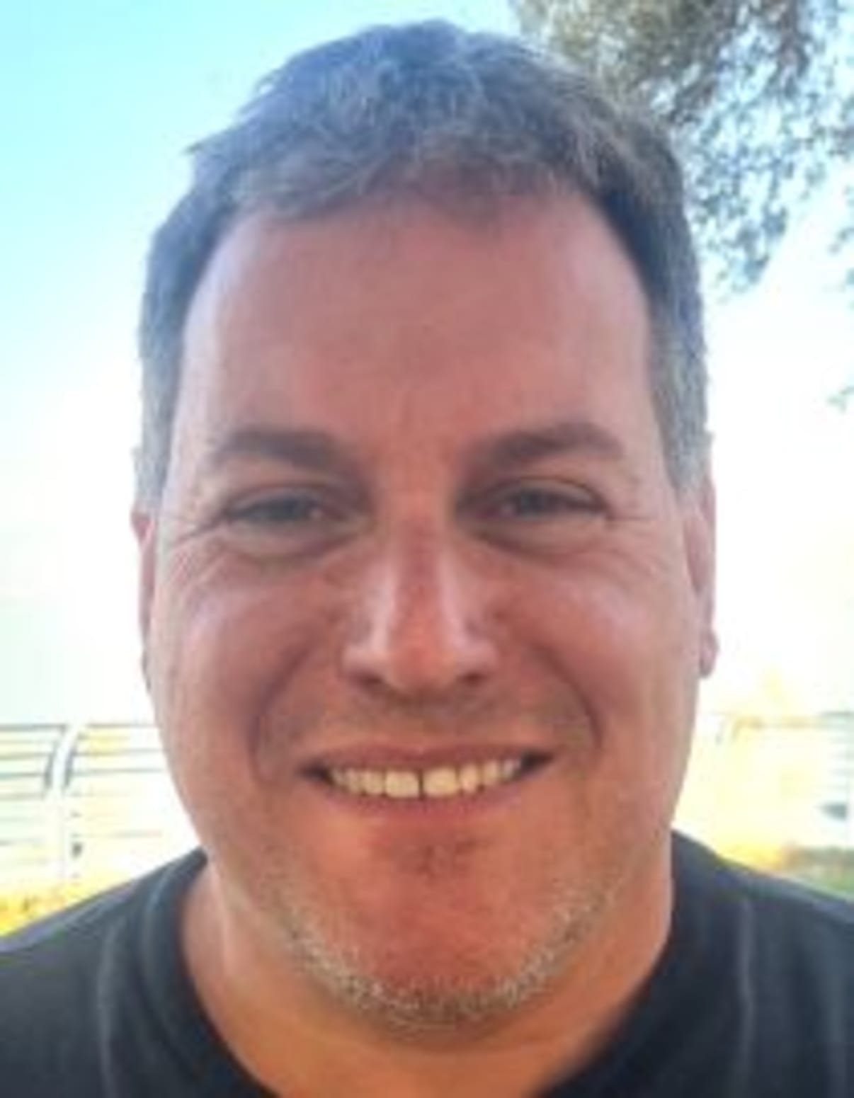 תמונת פורטרט של בעל המקצוע תמונת פורטרט של בעל המקצוע