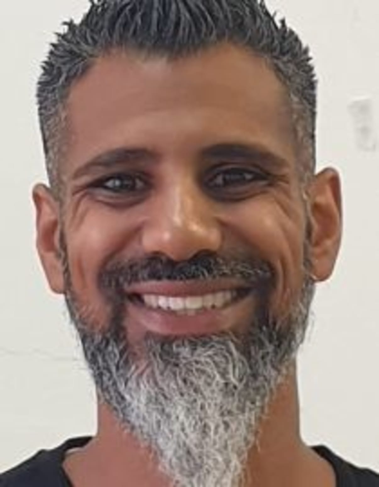 תמונת פורטרט של בעל המקצוע תמונת פורטרט של בעל המקצוע