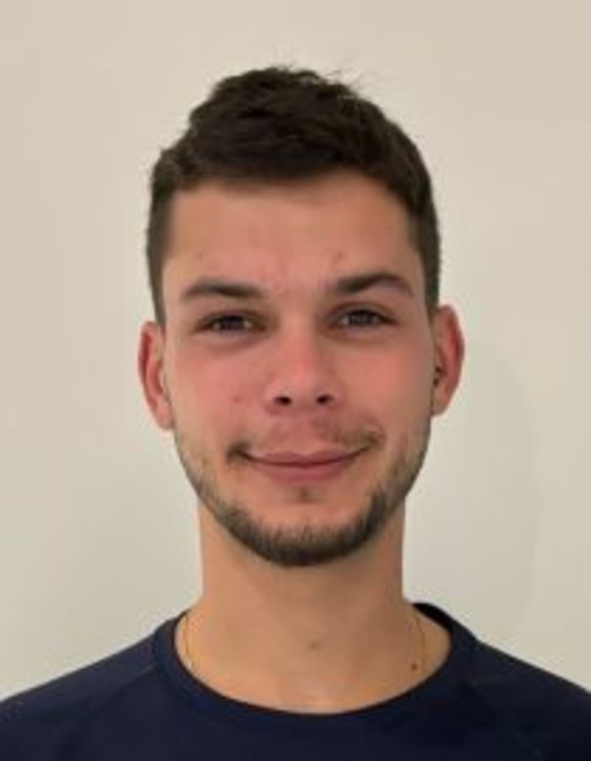 תמונת פורטרט של בעל המקצוע