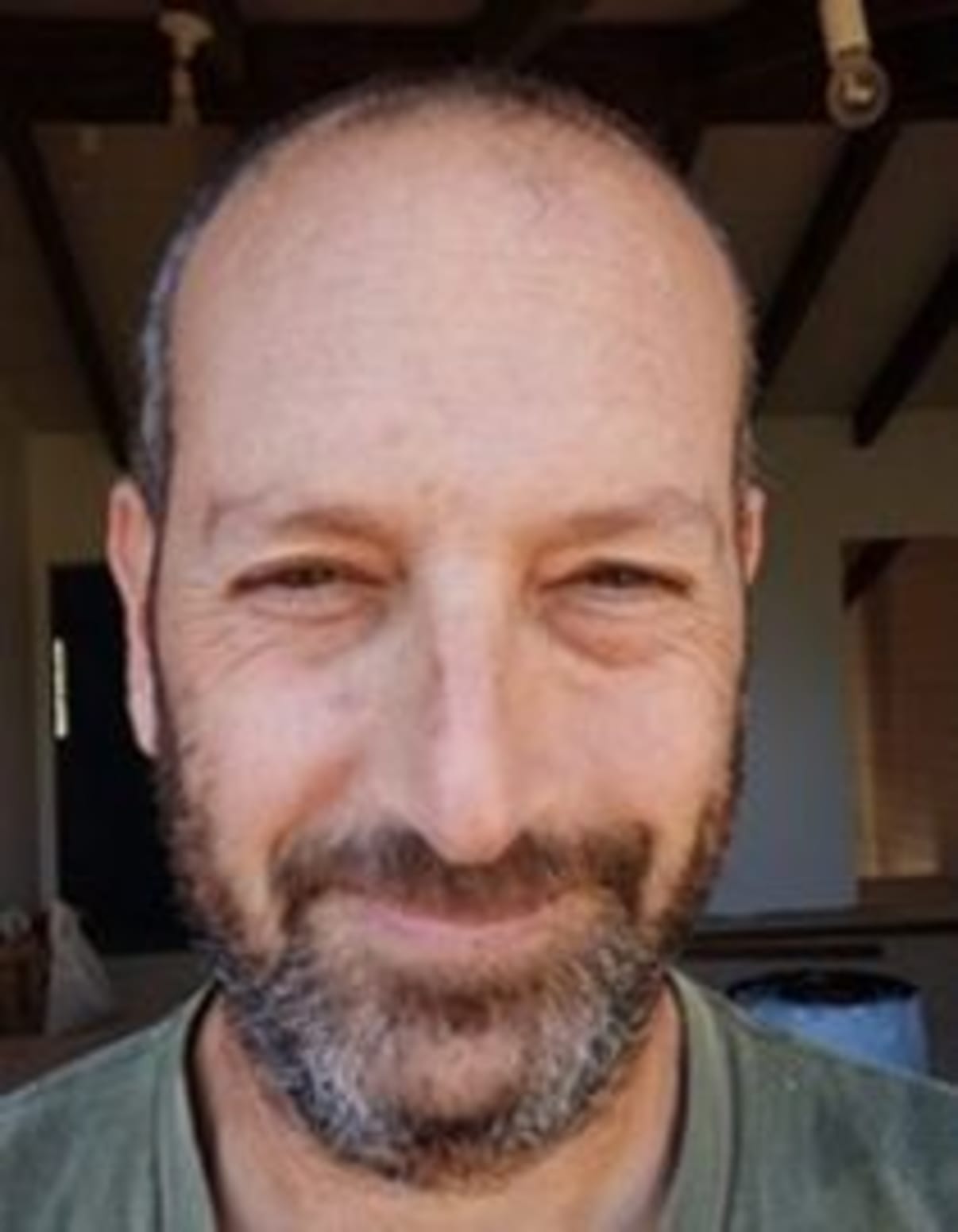 תמונת פורטרט של בעל המקצוע תמונת פורטרט של בעל המקצוע