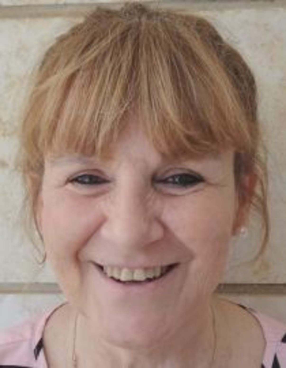 תמונת פורטרט של בעל המקצוע