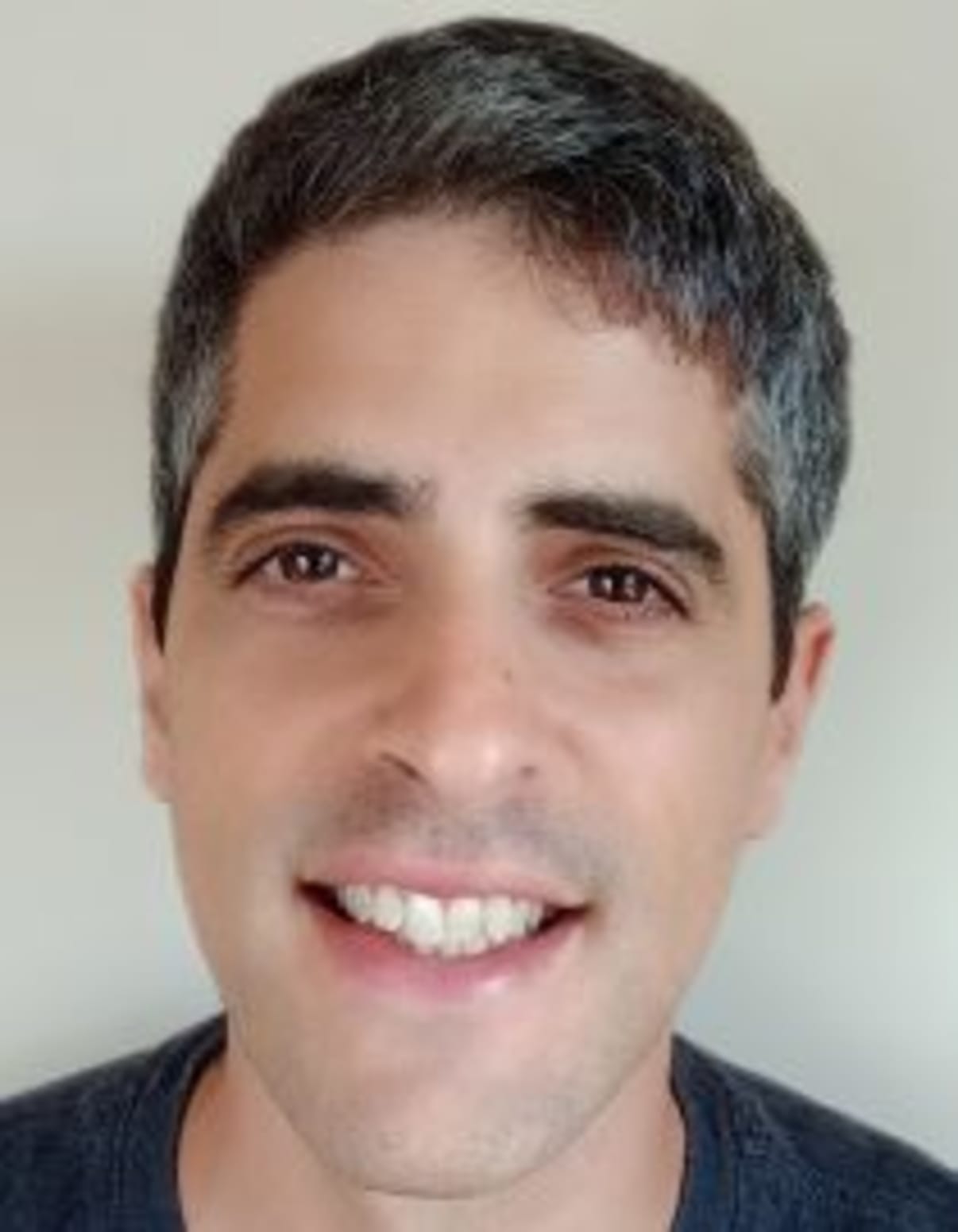 תמונת פורטרט של בעל המקצוע תמונת פורטרט של בעל המקצוע