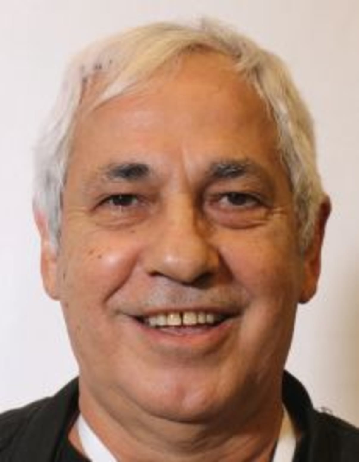 תמונת פורטרט של בעל המקצוע תמונת פורטרט של בעל המקצוע