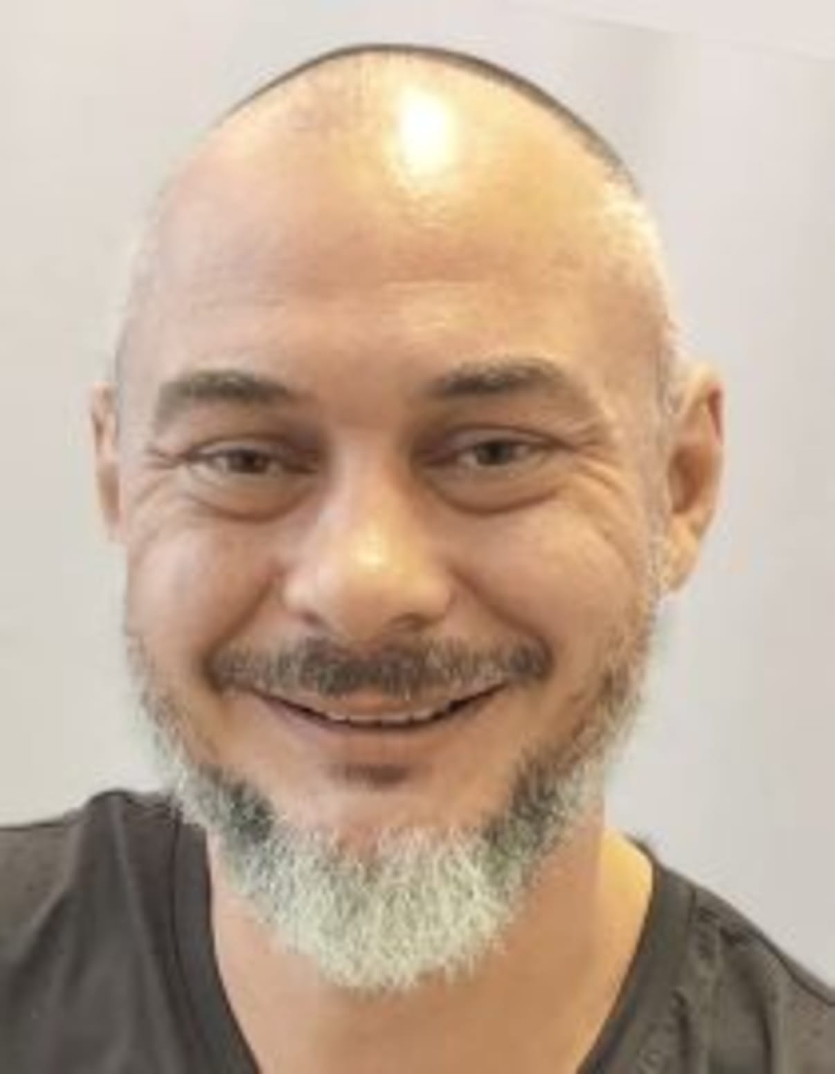 תמונת פורטרט של בעל המקצוע תמונת פורטרט של בעל המקצוע
