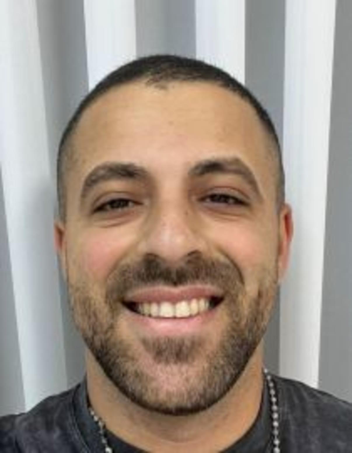 תמונת פורטרט של בעל המקצוע תמונת פורטרט של בעל המקצוע
