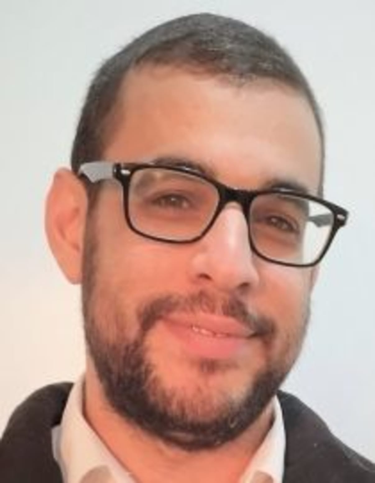 תמונת פורטרט של בעל המקצוע תמונת פורטרט של בעל המקצוע