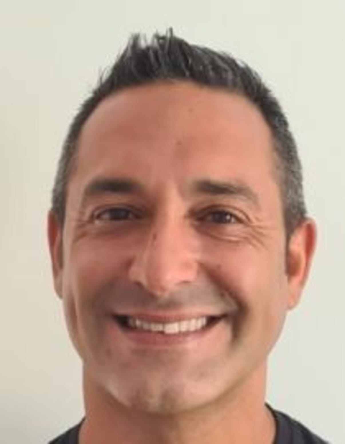 תמונת פורטרט של בעל המקצוע תמונת פורטרט של בעל המקצוע