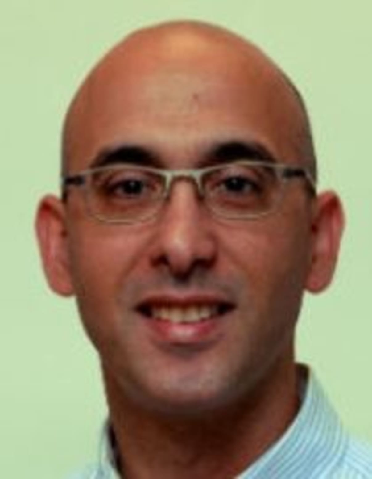 תמונת פורטרט של בעל המקצוע תמונת פורטרט של בעל המקצוע