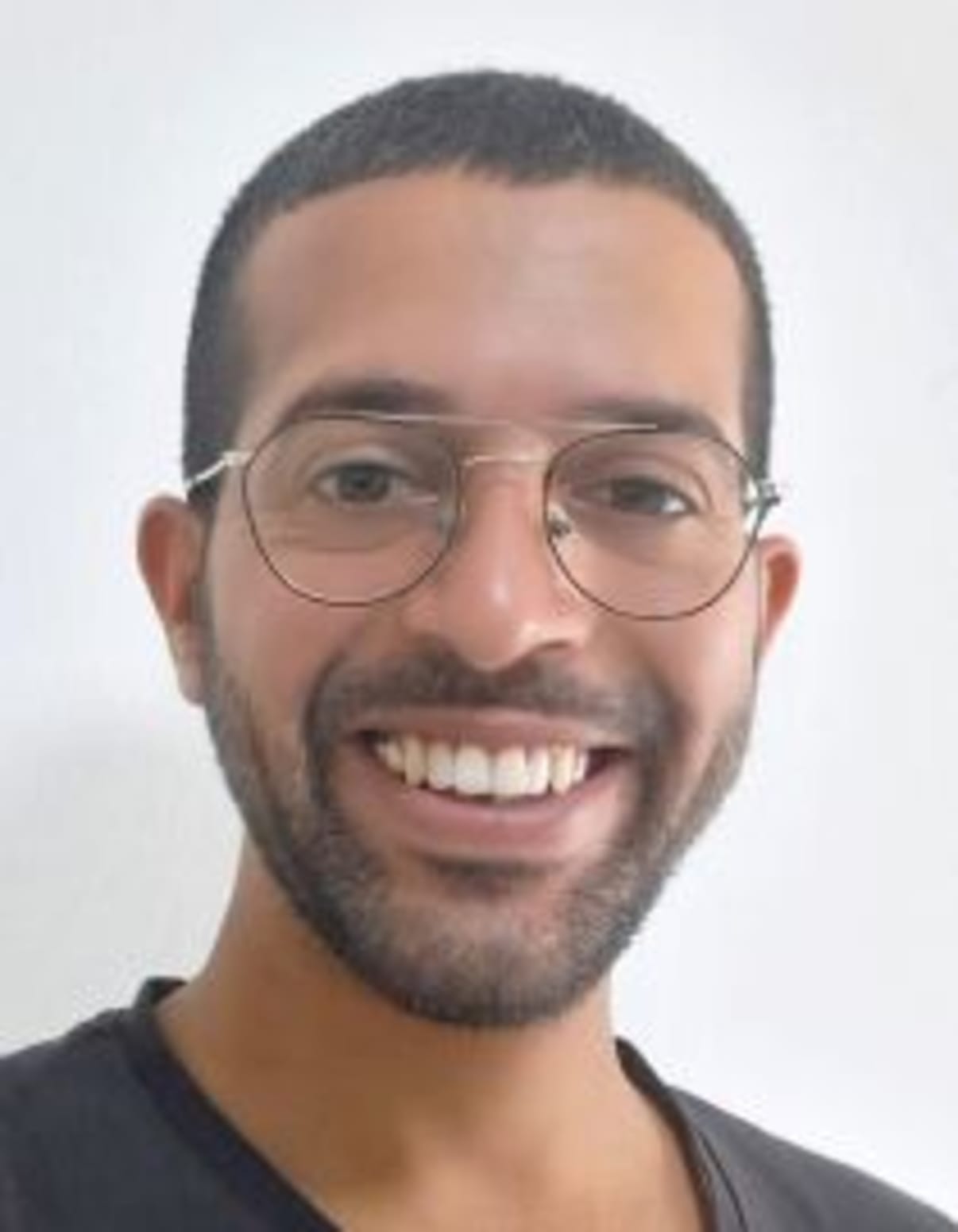 תמונת פורטרט של בעל המקצוע תמונת פורטרט של בעל המקצוע