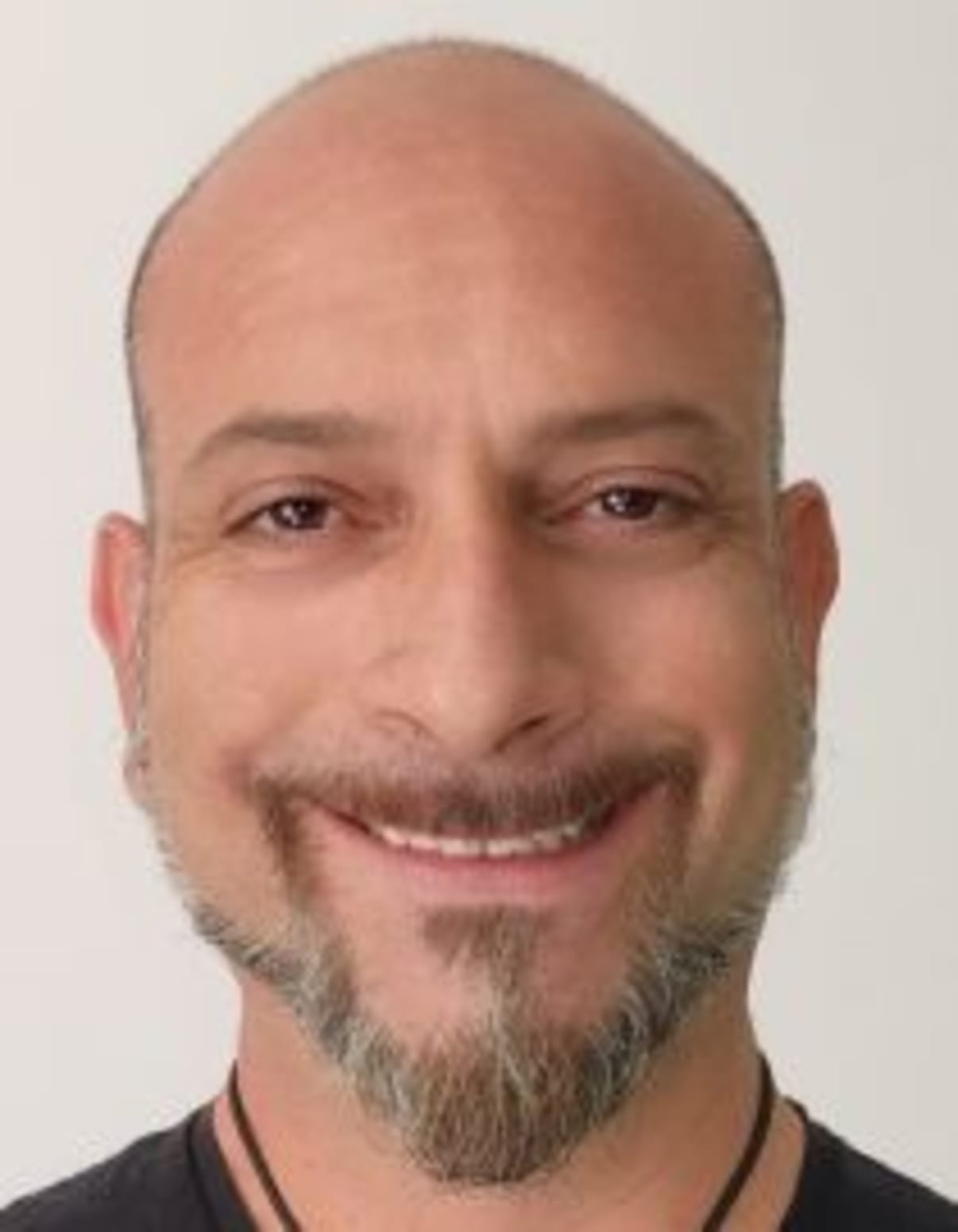 תמונת פורטרט של בעל המקצוע תמונת פורטרט של בעל המקצוע