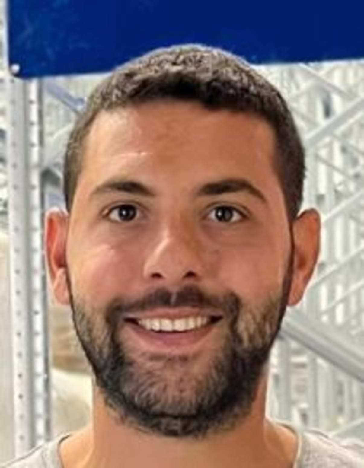 תמונת פורטרט של בעל המקצוע תמונת פורטרט של בעל המקצוע
