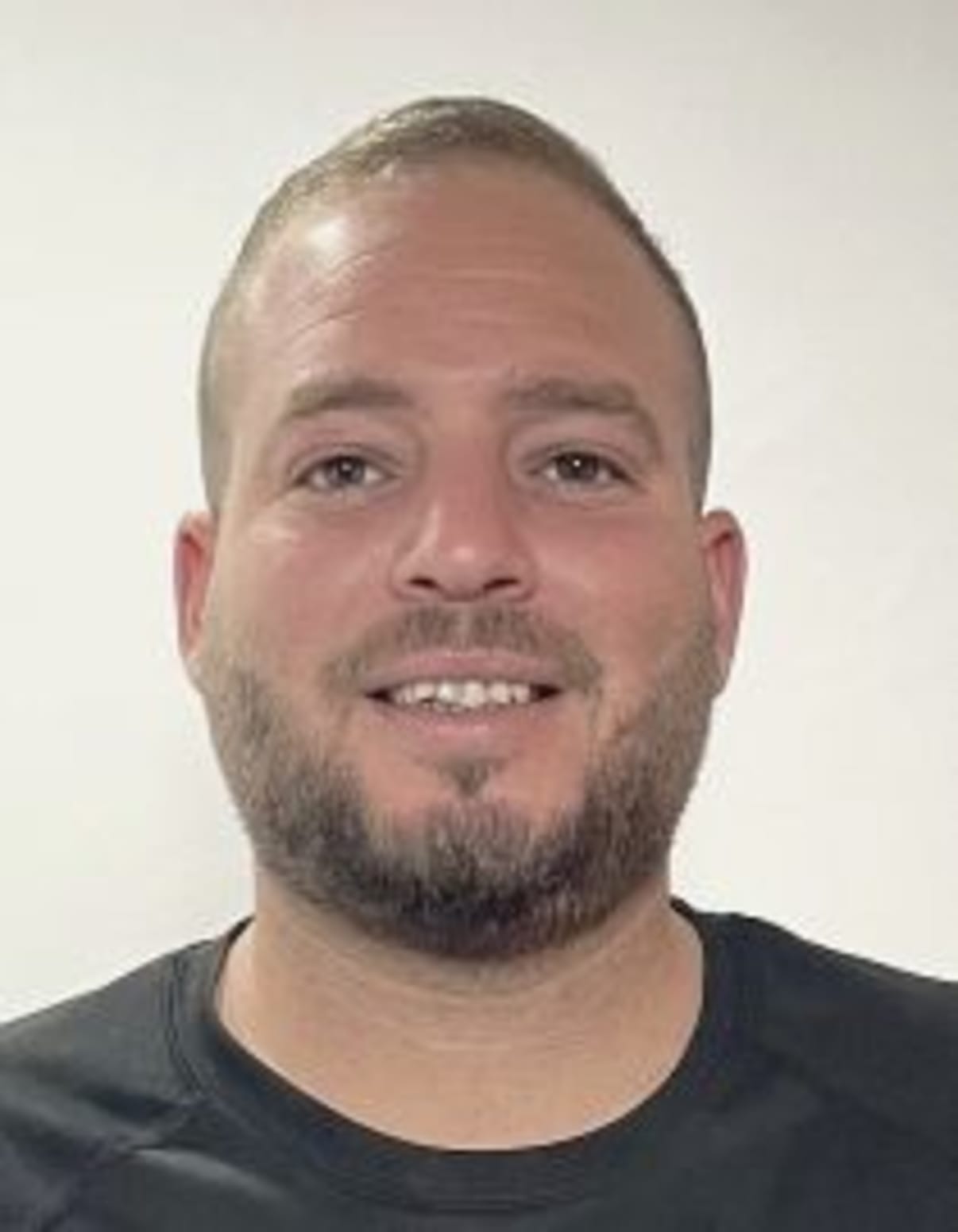 תמונת פורטרט של בעל המקצוע תמונת פורטרט של בעל המקצוע