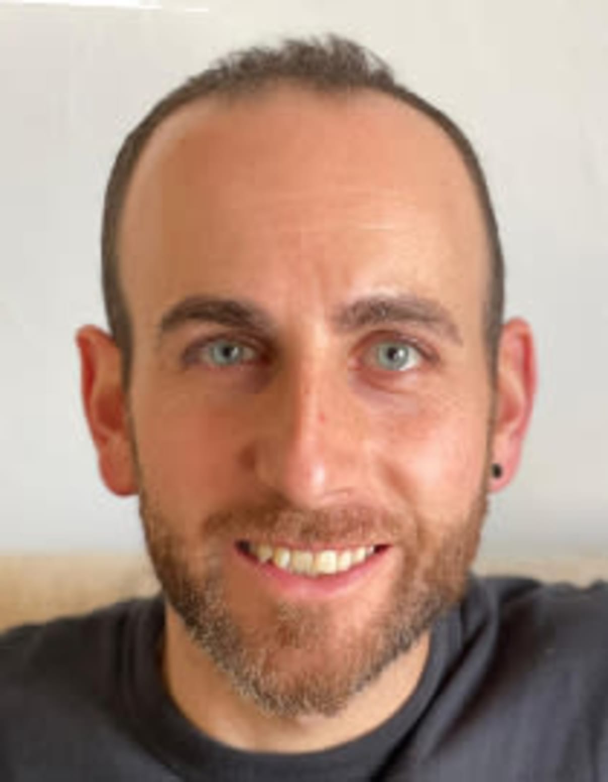 תמונת פורטרט של בעל המקצוע תמונת פורטרט של בעל המקצוע